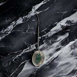 Vtg Sterling Silver Mother of Pearl Carved Jade Flowers 3” Pendant Necklace 16”